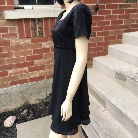 Donna Ricco New York Petite Little Black Dress - Picture 9 of 9